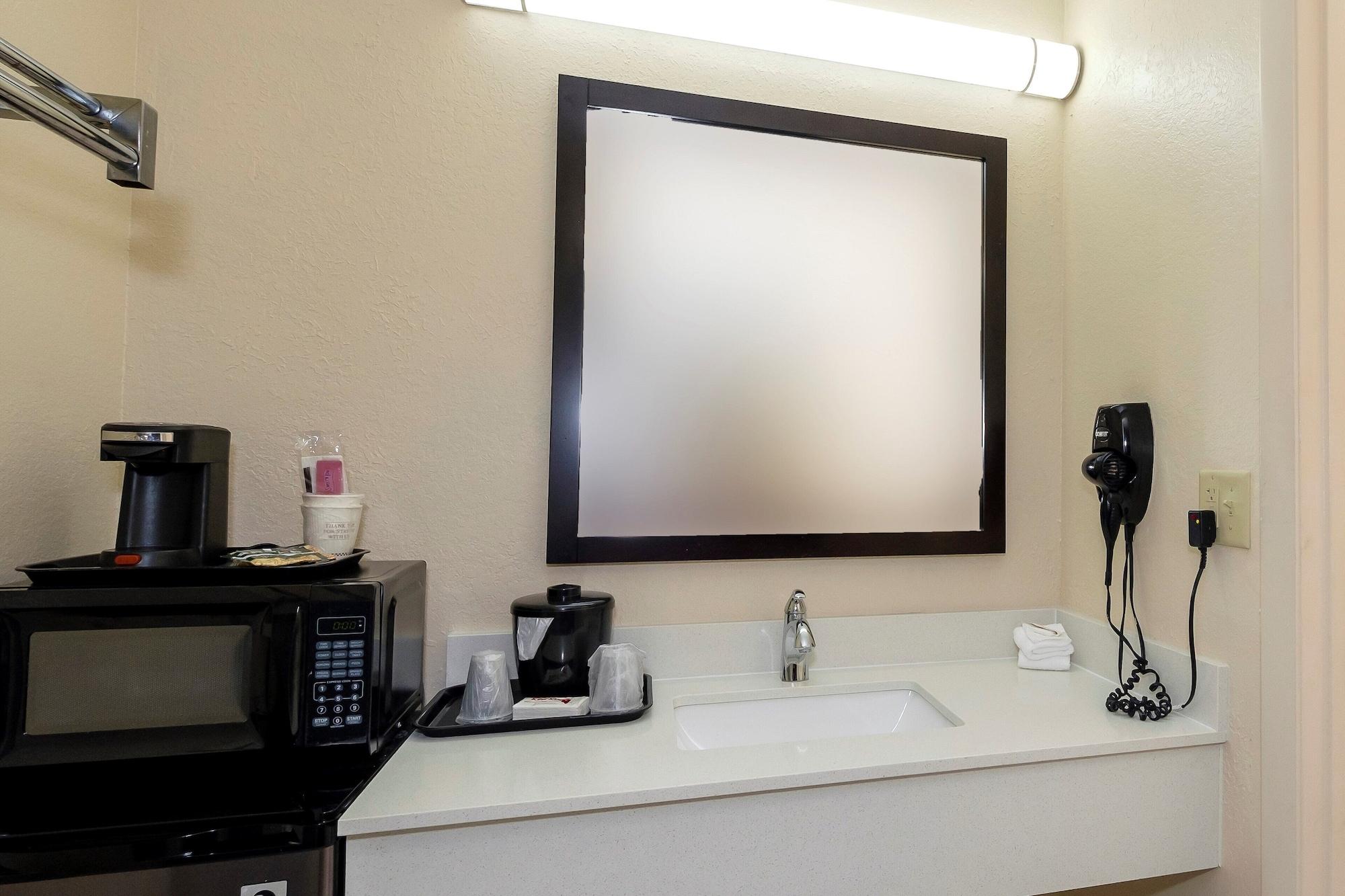 Red Roof Inn Ellenton - Bradenton Ne Екстериор снимка